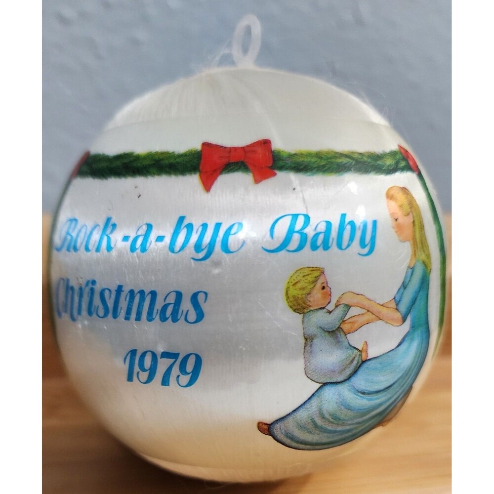 1979 Hummelwerk Rock A Bye Baby Christmas Satin Ball Ornament Mother With Baby
